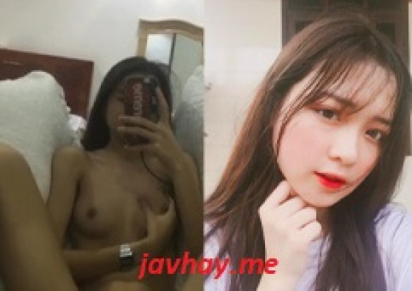 Full clip Thúy Vy 2k3 - Em Gái show hàng trước gương HOT